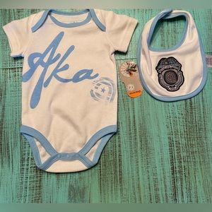 Akademiks Baby Onesie 3-6 months with bib